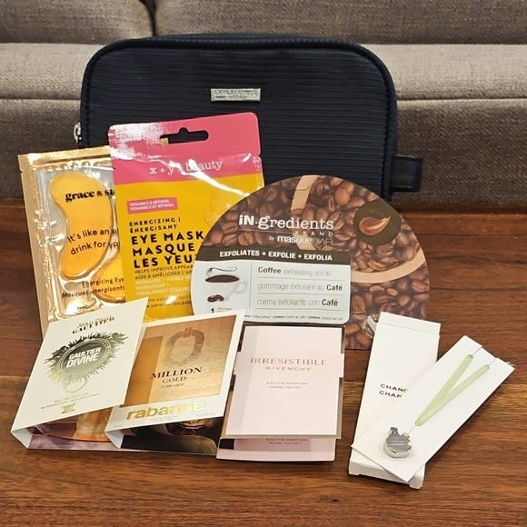 Sephora Other - [NWT] Giorgio Armani Toiletry Makeup Bag with Skincare Essentials Bundle